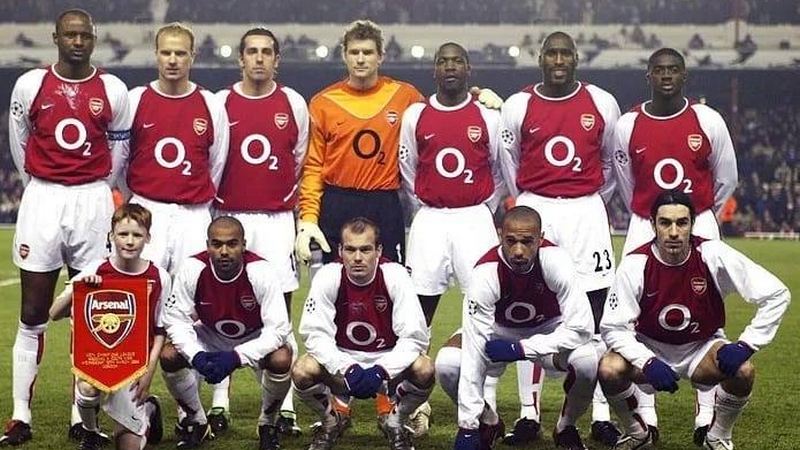 Đội hình Arsenal 2004 bất bại Ngoại Hạng Anh giờ đã ra sao?