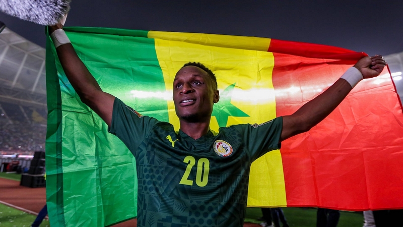 Bouna Sarr dù cho thành tích tại cấp câu lạc bộ không ấn tượng nhưng cũng xuất sắc trong đội hình Senegal