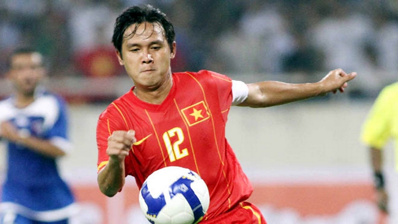 Nguyễn Minh Phương cũng xuất sắc trong đội hình Việt Nam vĩ đại