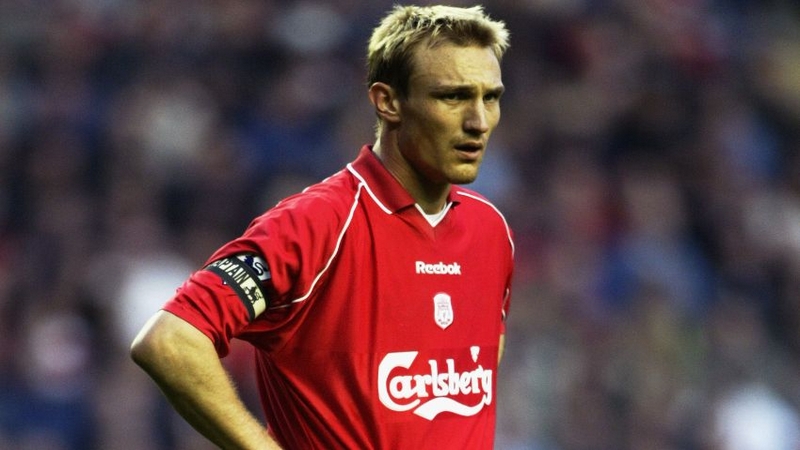 Sami Hyypia dù thành công với tài năng, nhưng với vai trò đội trưởng Liverpool thì không để lại nhiều ấn tượng