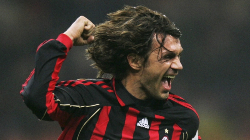 Maldini luôn được coi là hậu vệ hay nhất thế giới bất cứ thời điểm nào